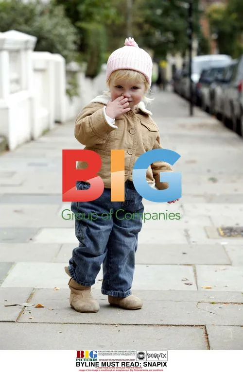 Gail Porter-Hipgrave and family stroll