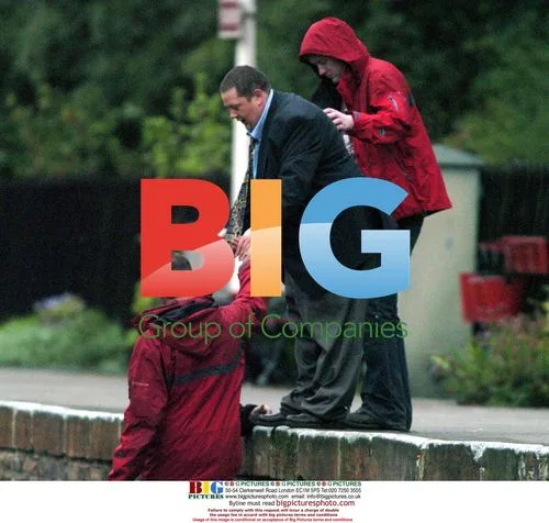 Johnny Vegas on set of 'Dead Man Weds'