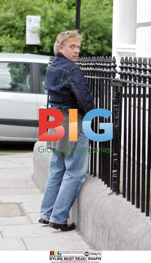 Rik Mayall Feeding Parking Meter