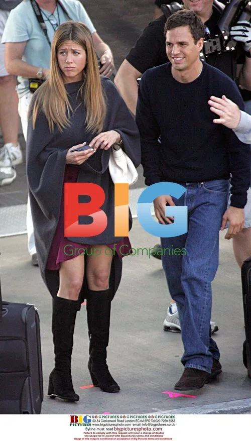 Jennifer Aniston filming 'Otherwise Engaged'