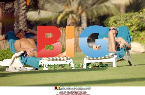 Nell McAndrew and Paul Hardcastle on Dubai Vacation