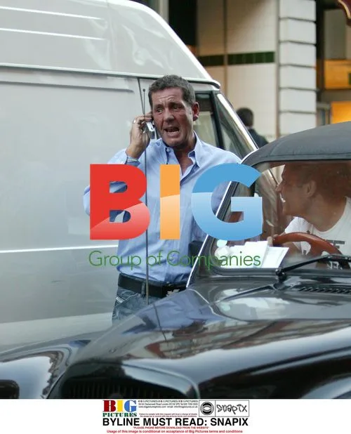Dale Winton Shopping in London