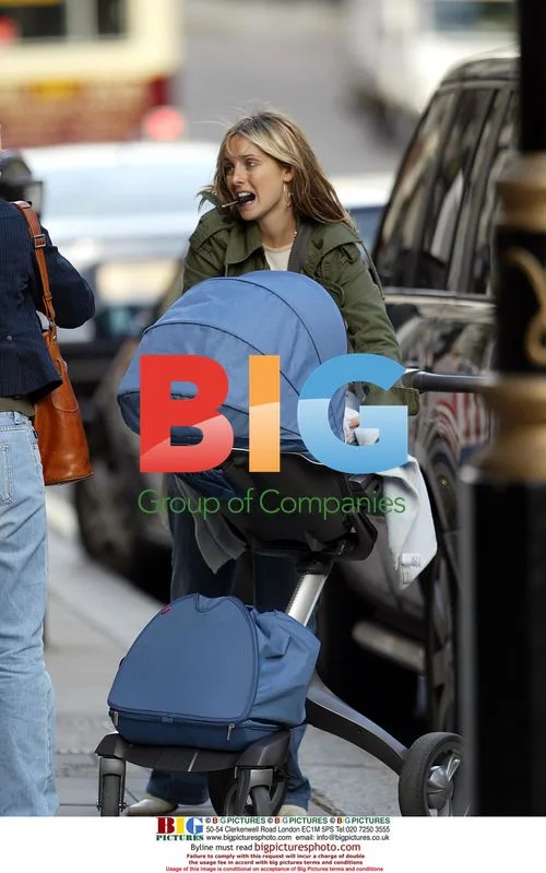 Louise Redknapp Shopping