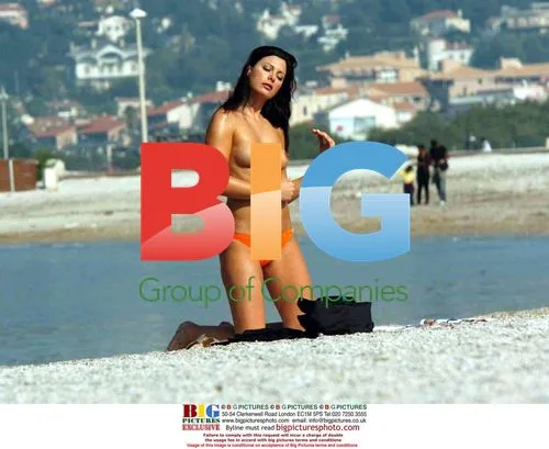 Model Cathrine McQueen in the South of France
