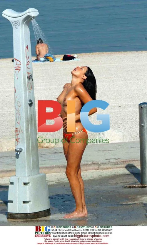 Model Cathrine McQueen in the South of France