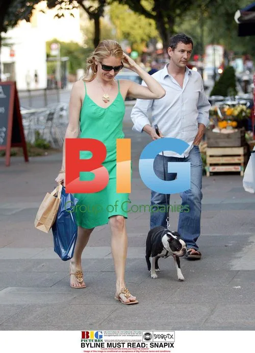Cat Deeley and boyfriend Mark Wheelan shopping