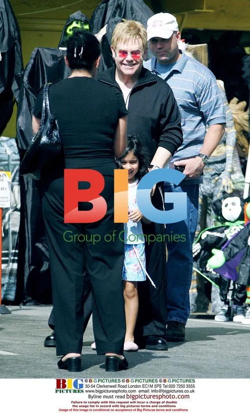 Elton John Shopping for Halloween Costume