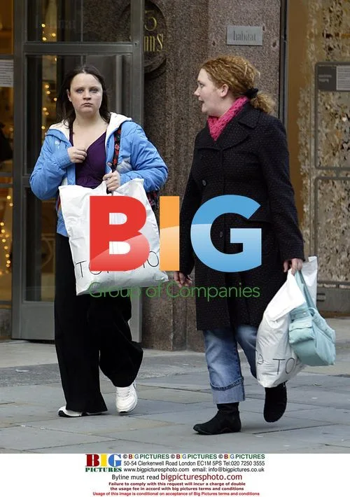 Coronation Street and Emmerdale Stars Go Shopping