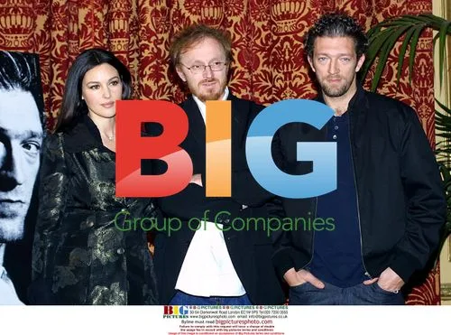 Actors Cassel and Belluci with director