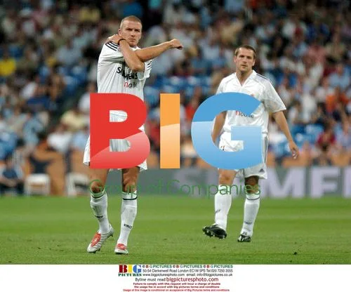 Beckham and Owen Fail to Lift Real Madrid