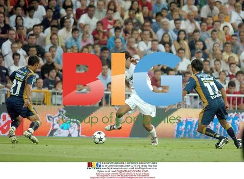 David Beckham and Michael Owen Lose at Bernabeu Trophy