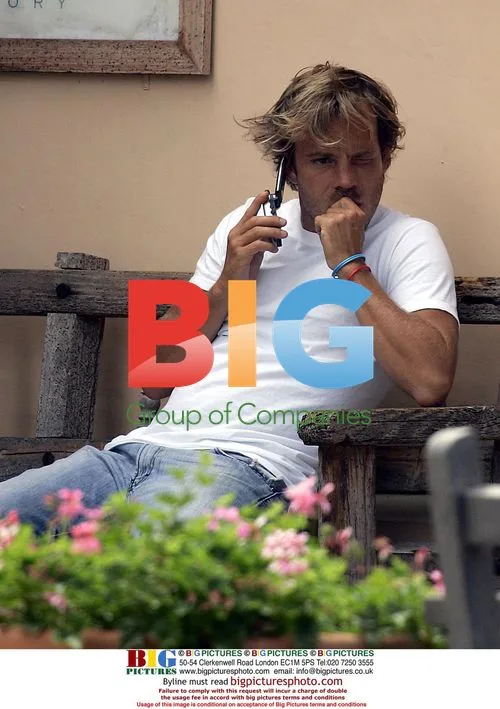 Stephen Dorff Nail Biting
