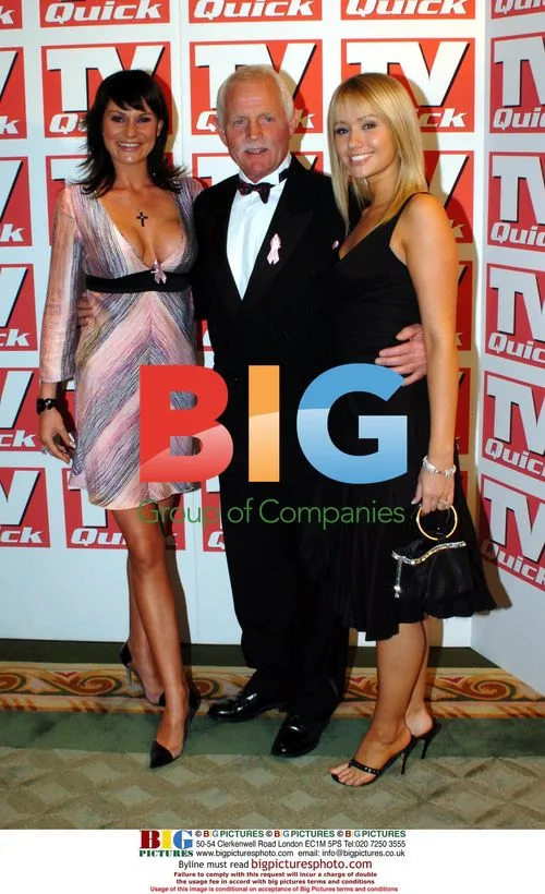 Emmerdale Cast at TV Quick Awards 2004