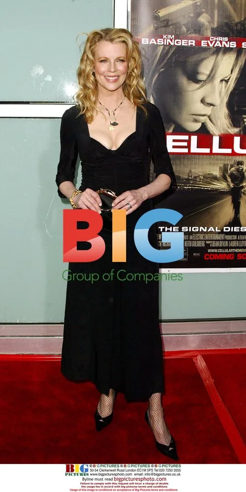 Hollywood Actress at 'Cellular' Premiere