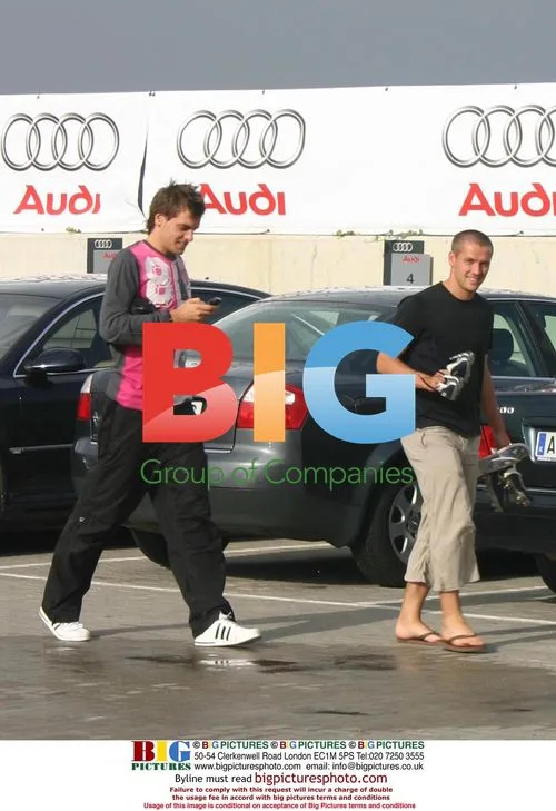 Woodgate and Owen Train with Real Madrid
