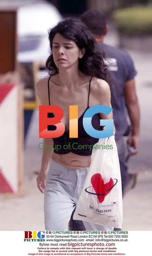 Former Model Josi Campos Lives in Poverty