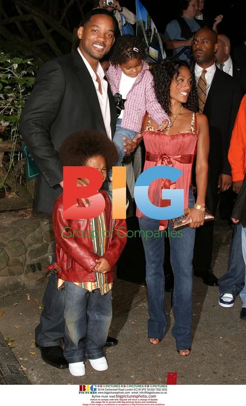 Will Smith and Family at 'Shark Tale' Premiere