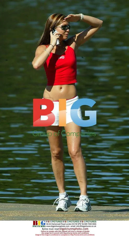 Tanya Zaetta Relaxing in Hyde Park