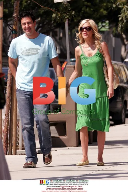Tori Spelling and Charlie Shanian Shop in Beverly Hills