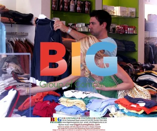 Tori Spelling and Charlie Shanian Shopping