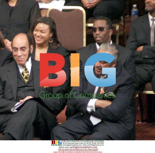Diddy and Dignitaries at Johnnie Cochran Funeral