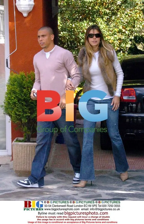 Ronaldo and Daniela Cicarelli at Son's 5th Birthday