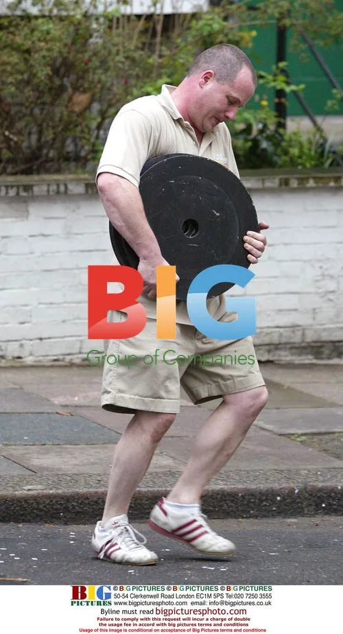 Jude Law Moves Homes in London