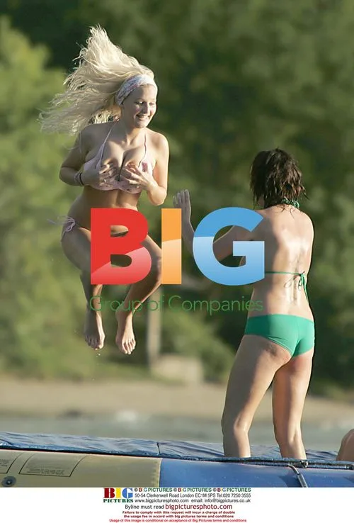 Glamour Girls Enjoy Caribbean Vacation