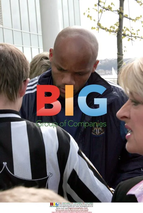 Newcastle team arrives in Cardiff