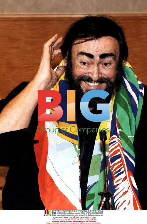 Luciano Pavarotti at Rotterdam Press Conference