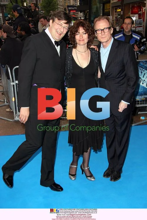 Steven Fry, Anna Cancellor and Bill Nighy at London premiere