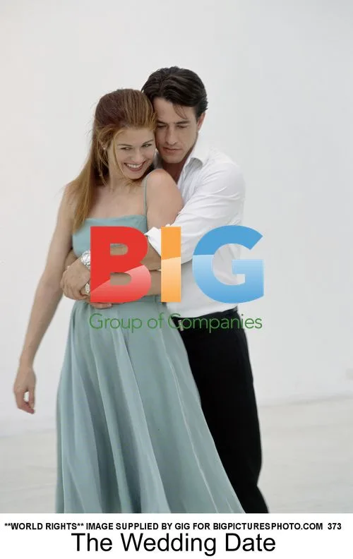 The Wedding Date on-set photo
