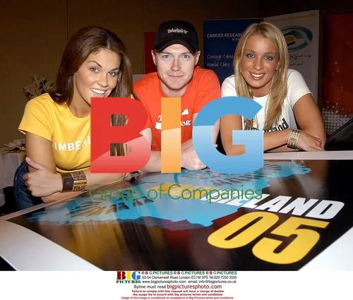 Ronan Keating Promoting Charity Walk with Models