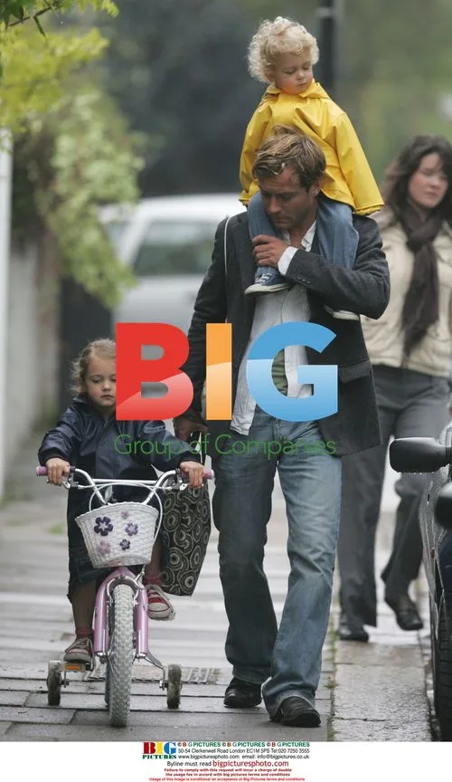 Jude Law Takes Kids to School