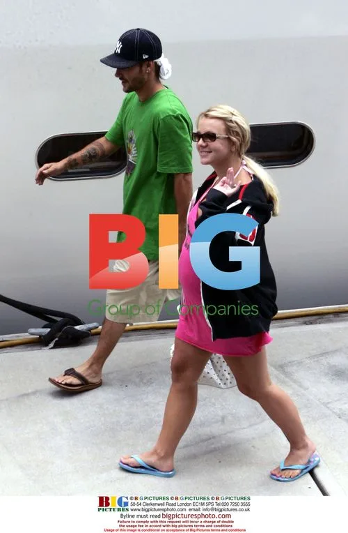 Britney Spears on Yacht with Family