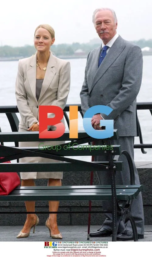 Jodie Foster and Christopher Plummer on set of 'Inside Man'