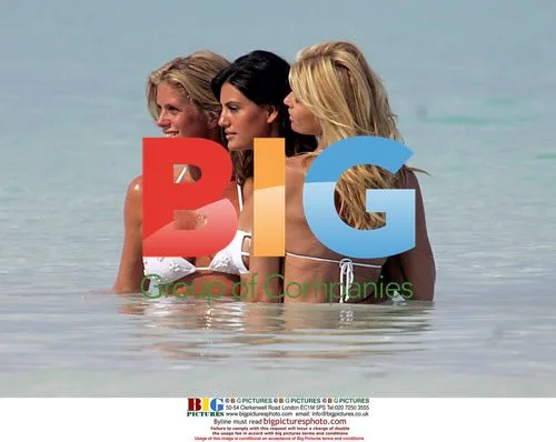 Rachel Hunter and Yamila Diaz Beach Photoshoot