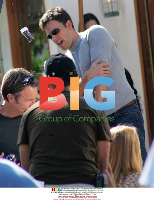 Ben Affleck Shooting Advert with Jennifer Garner