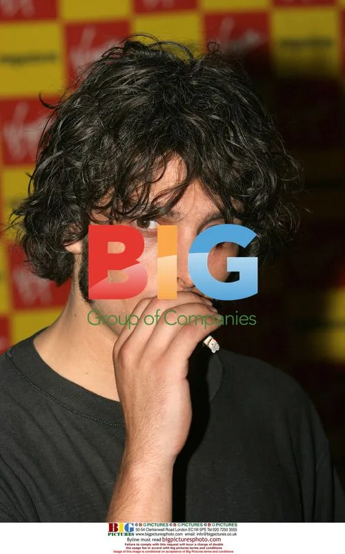 BRMC Performs at Virgin Megastore Event