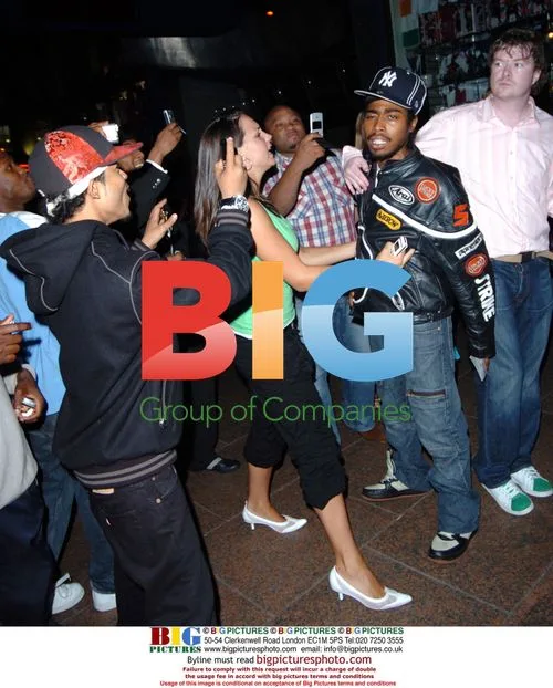 Big Brother 6 Contestant Science Meets Fans