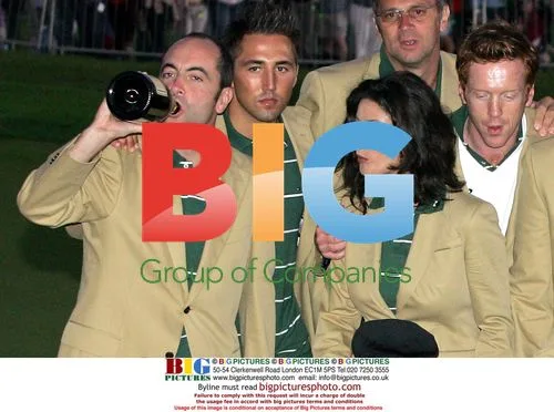 European Team Celebrates Golf Win Over Americans