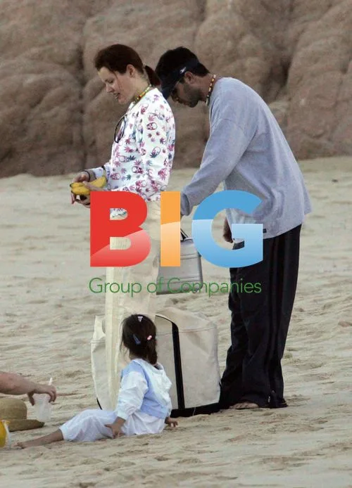 Geena Davis' Family Getaway in Cabo