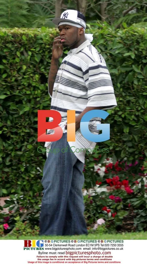 50 Cent Hikes Up Pants in West LA