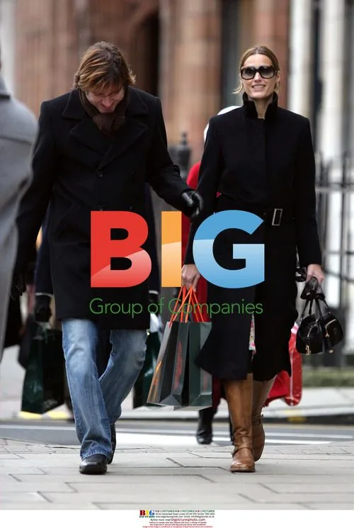 Simon & Yasmeen Lebon Shopping on Sloane Street