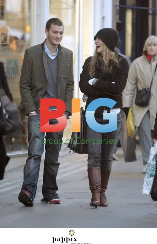 Keira Knightley and Jamie Dornan Christmas Shopping