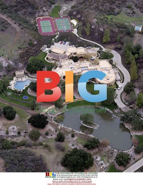 Aerial shots of Will & Jada's home