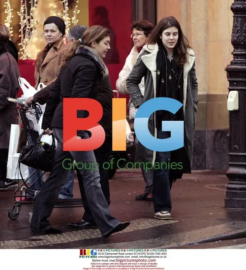 Princess Caroline & Charlotte Christmas Shopping in Paris