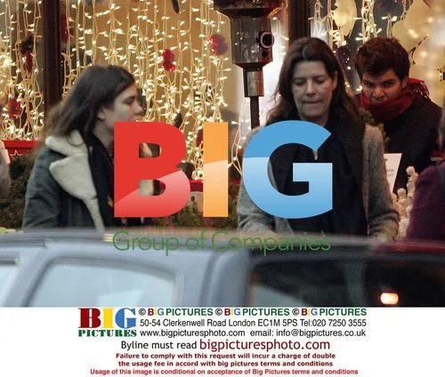 Princess Caroline and daughter Christmas shopping in Paris