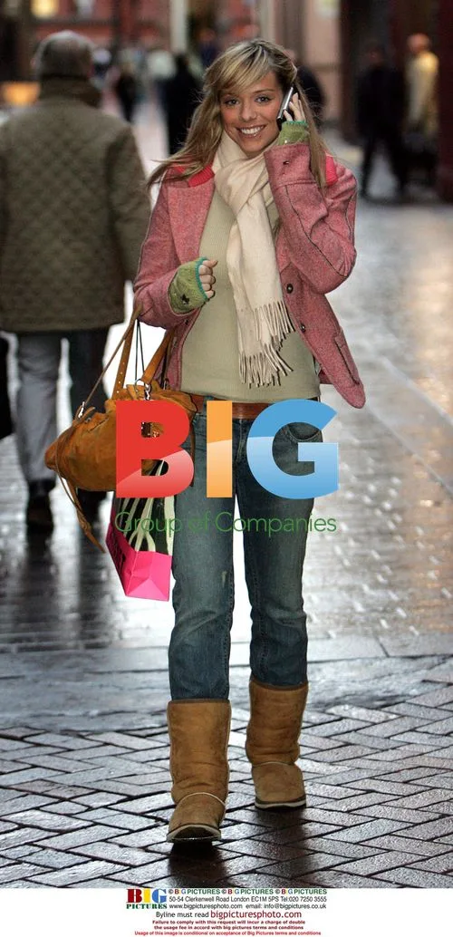 Atomic Kitten's Liz McLarnon Christmas Shopping