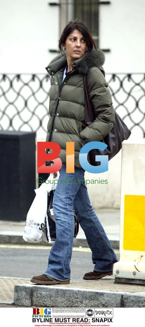 Actress Gina Bellman Shopping in London